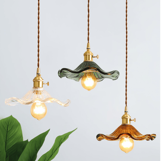 Elegant Hibiscus Flower Pendant Lamp – Stylish & Modern Lighting Decor