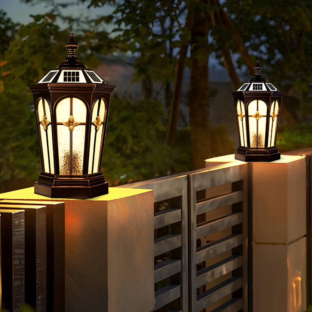 Solar Fence Post Lights with Three-Step Dimming – Waterproof LED Outdoor Lighting for Gardens and Pathways