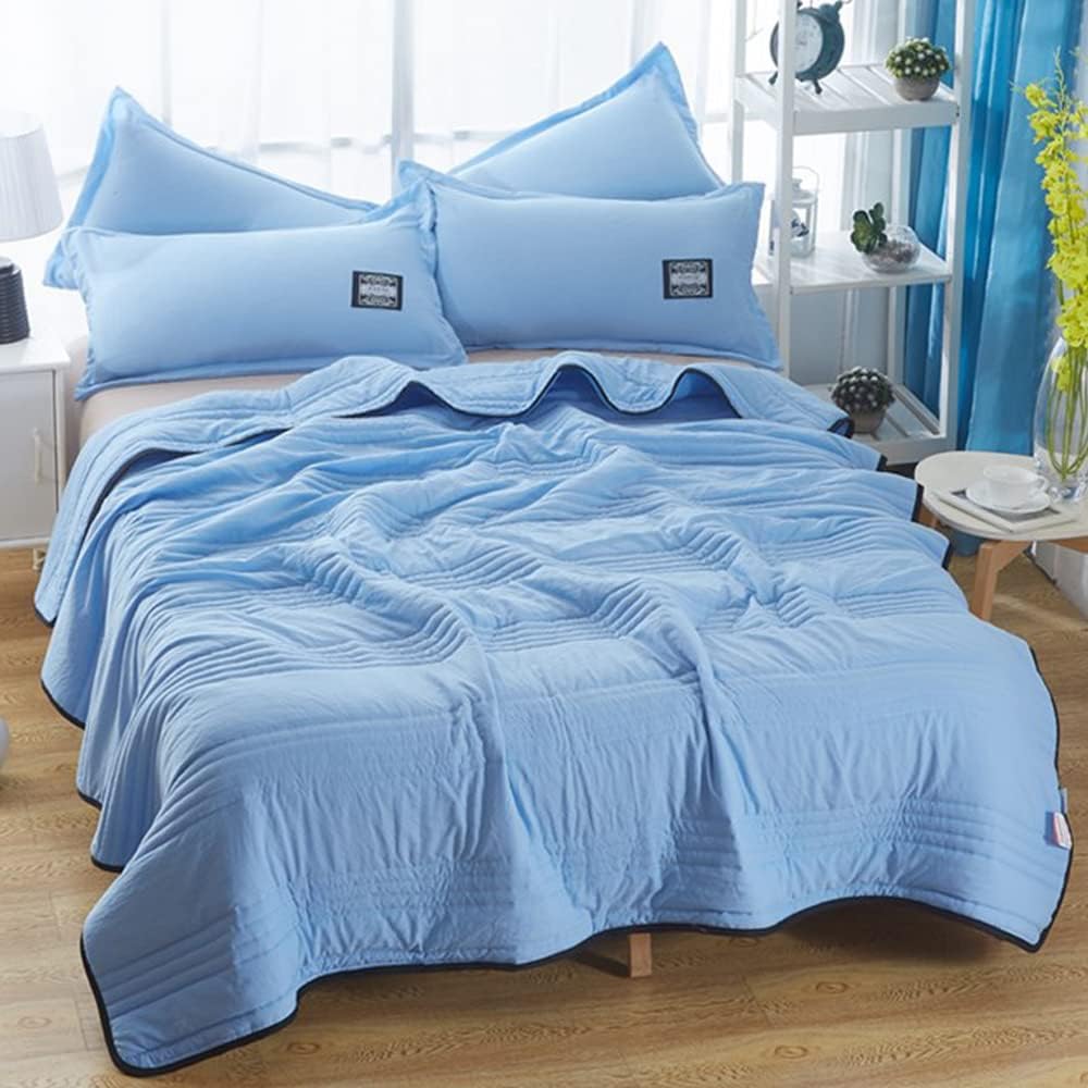 Cooling Blanket | Soft and Breathable | Moisture-Resistant | Hypoallergenic