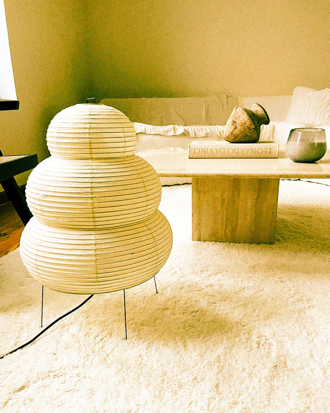 Lampe sur pied en papier japonais avec abat-jour en washi écologique – Design minimaliste pour une illumination sereine