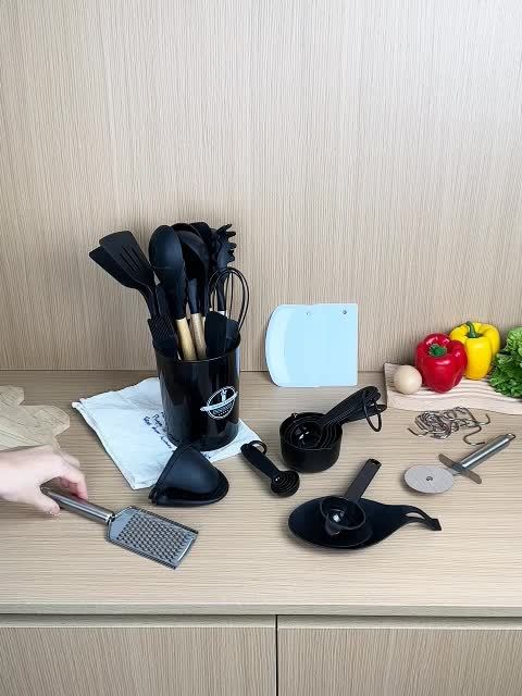 43-Piece Non-Stick Cookware Set with Heat-Resistant Wooden Handles & BPA-Free Silicone Utensils – Non-Toxic & Durable Kitchen Essentials