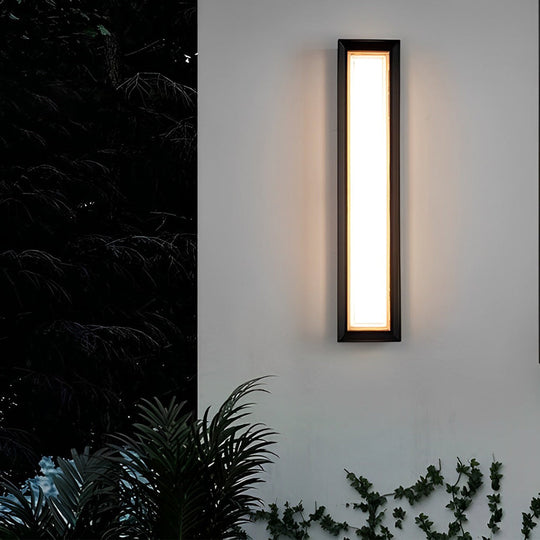 Modern Waterproof Outdoor Wall Light – Black and Gold Aluminum Exterior Wall Sconce with IP65 Rating for Garden and Porch