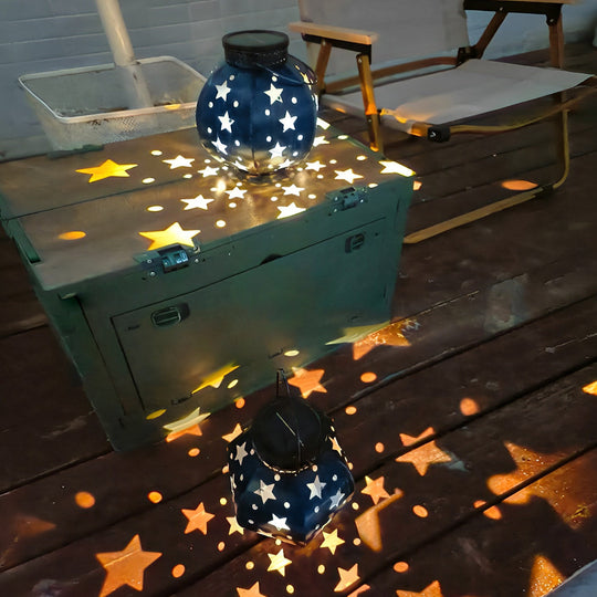Solar Outdoor Lantern with Star Projection – Waterproof Iron Garden Lantern Light for Patio and Outdoor Use