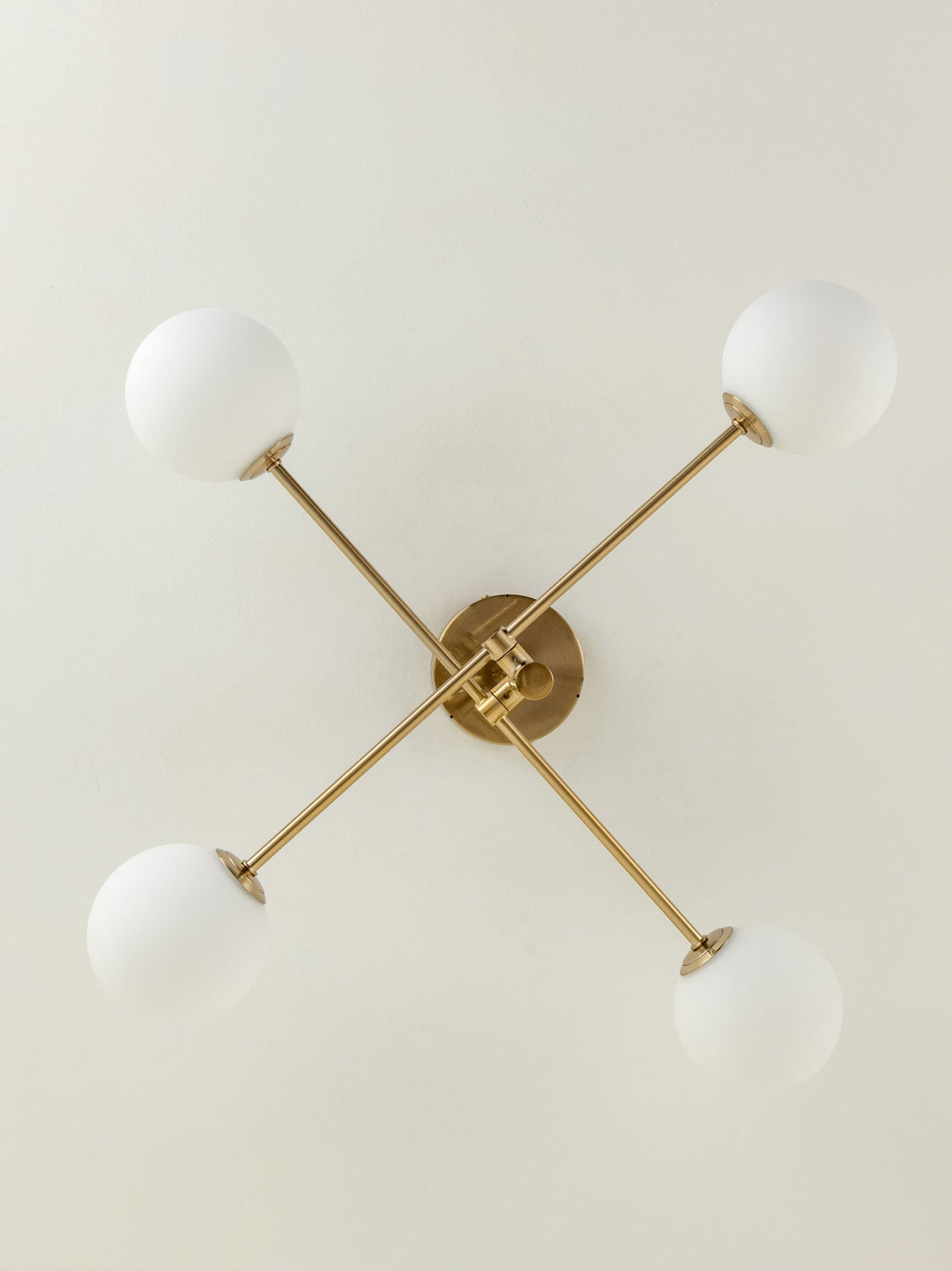 Aulier 4-Light Pendant – Modern Lighting Fixture for Living Room & Dining Room