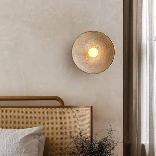 Variant image for Retro Wall Lamp Sconce – Durable Resin Wall Light in White and Light Brown for Modern Home Decor-1