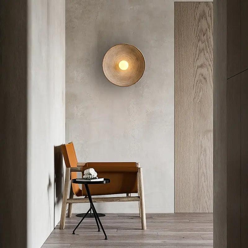 Retro Wall Lamp Sconce – Durable Resin Wall Light in White and Light Brown for Modern Home Decor