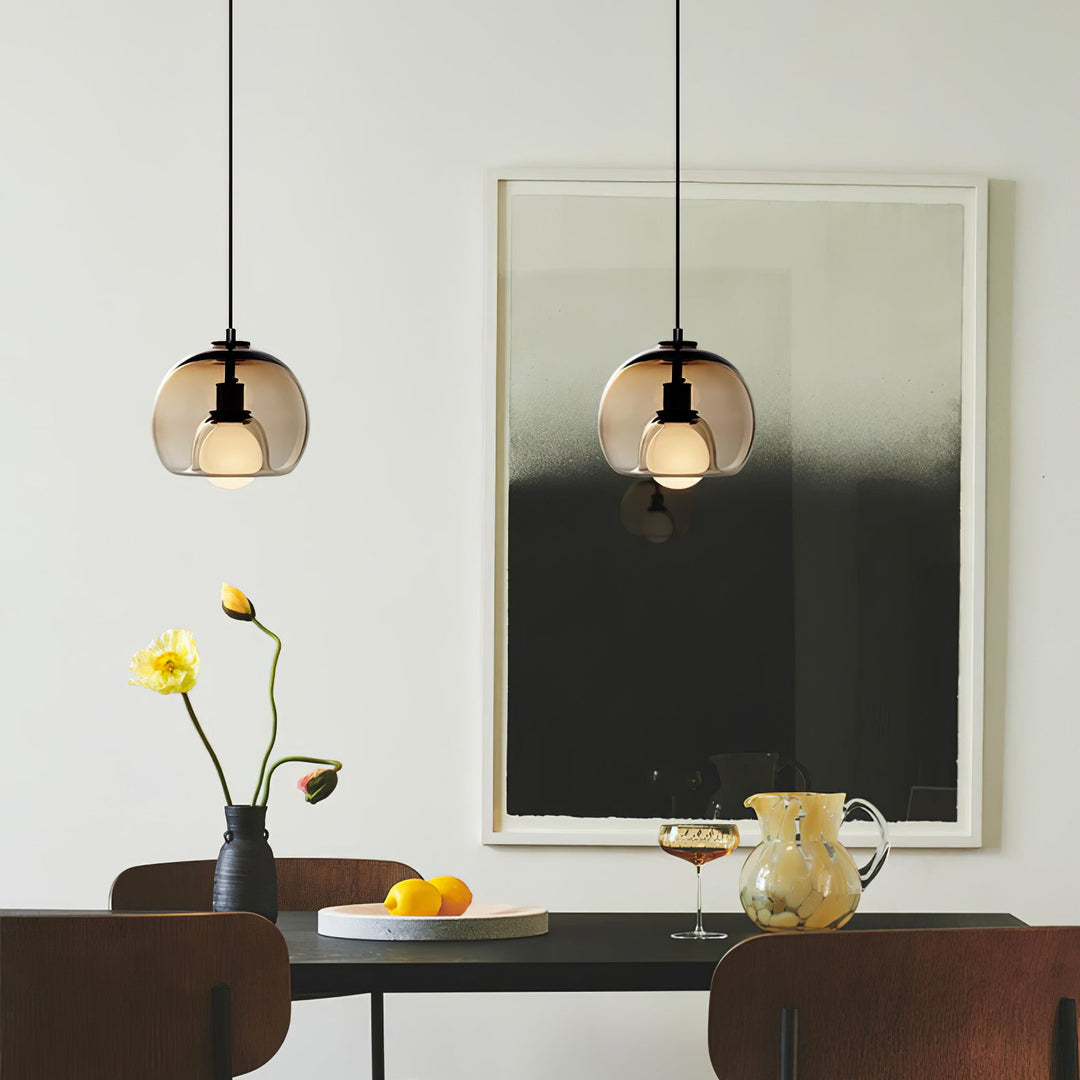 Handblown Glass Pendant Light with Adjustable Height – Stylish Ceiling Light Fixture for Kitchen and Dining Spaces