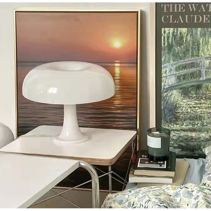Mushroom | Minimalist Table Lamp | LED Bulb | Easily Dimmable
