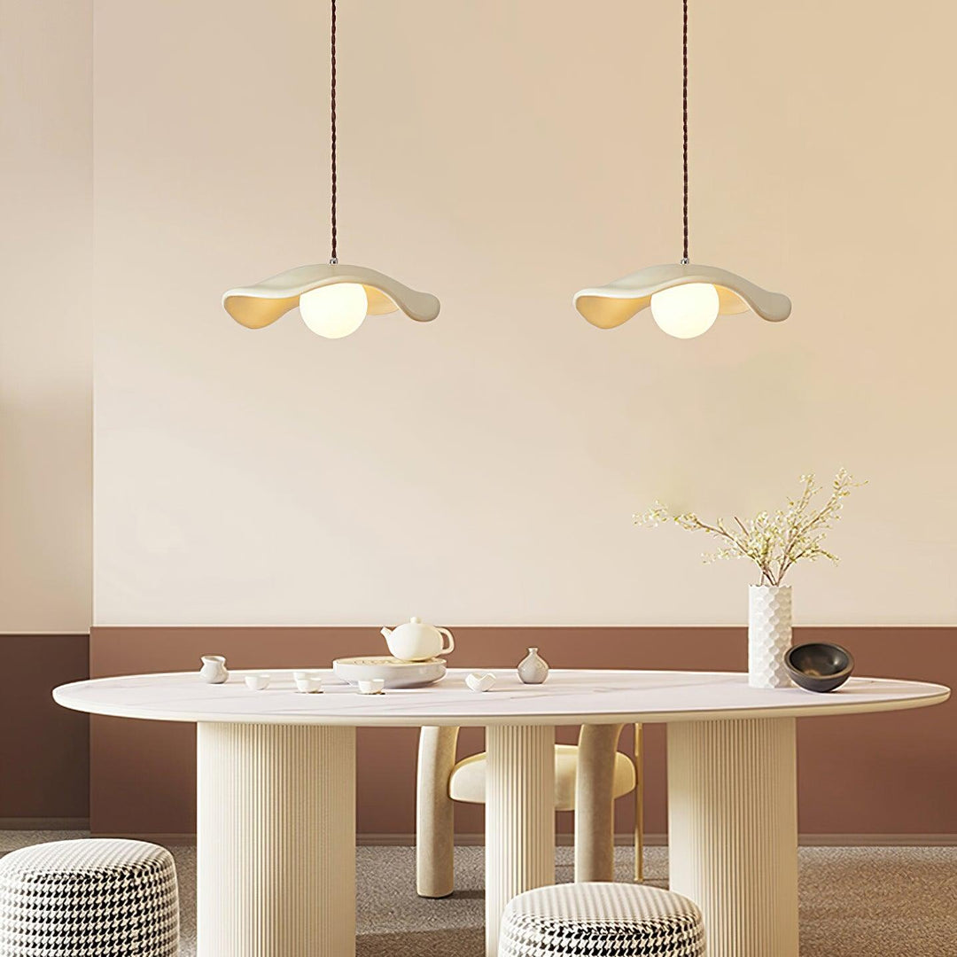 Unique Resin Pendant Lamp with Curved Hat-Shaped Shade – Modern Indoor Pendant Lighting Fixture