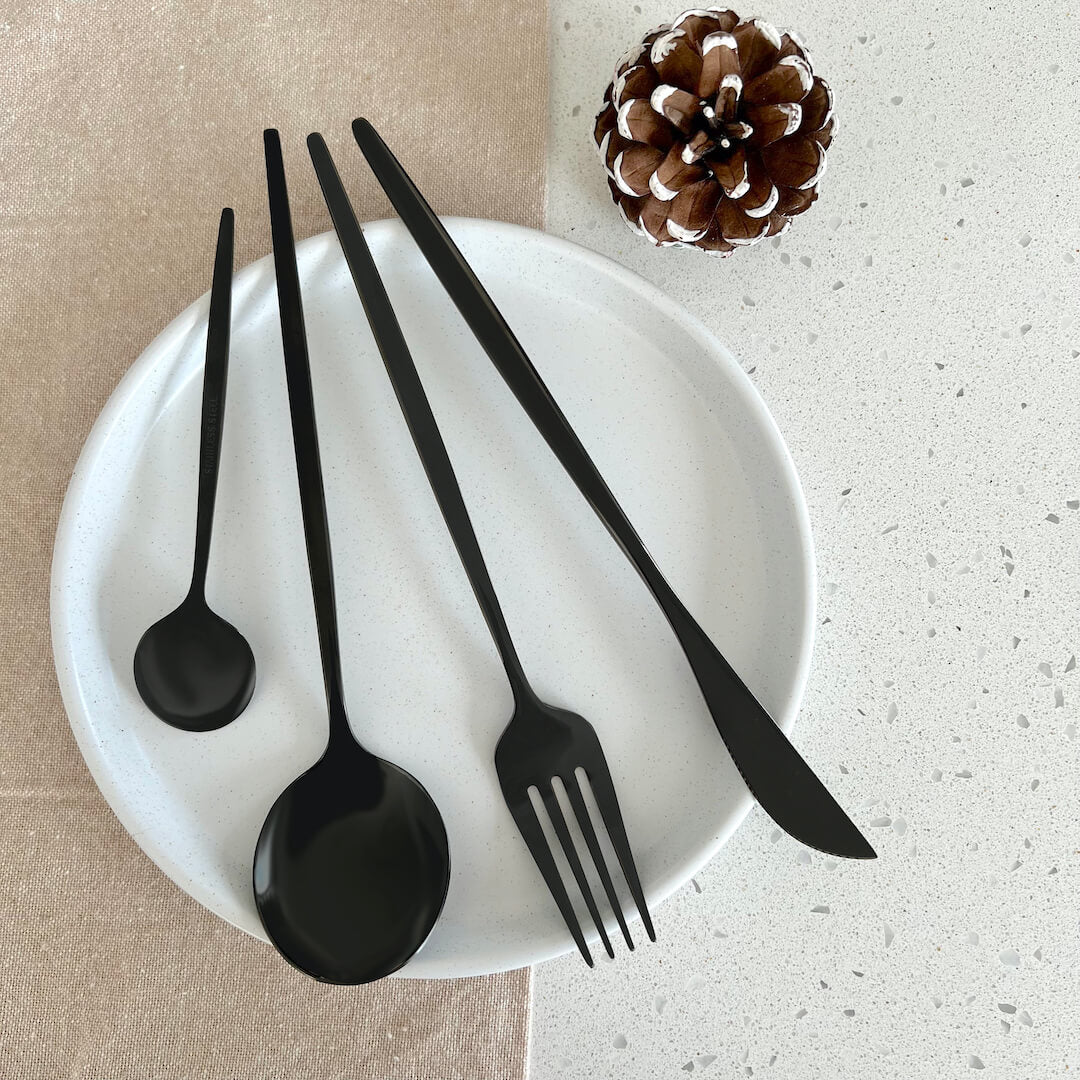 Modern Black Flatware Set - 24-Piece 18/10 Stainless Steel Cutlery for Elegant Dining