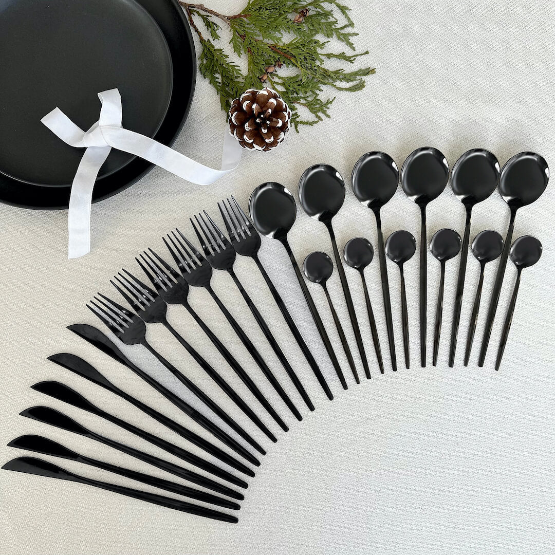 Modern Black Flatware Set - 24-Piece 18/10 Stainless Steel Cutlery for Elegant Dining