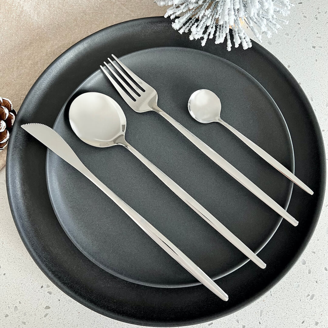 Modern 24-Piece Silver Flatware Set - Premium 18/10 Stainless Steel Cutlery Set for Elegant Dining, Dishwasher Safe