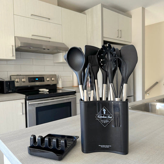 12-Piece Silicone Kitchen Utensil Set with Storage Bucket – Heat Resistant Cooking Utensils Including Spatula and Whisk