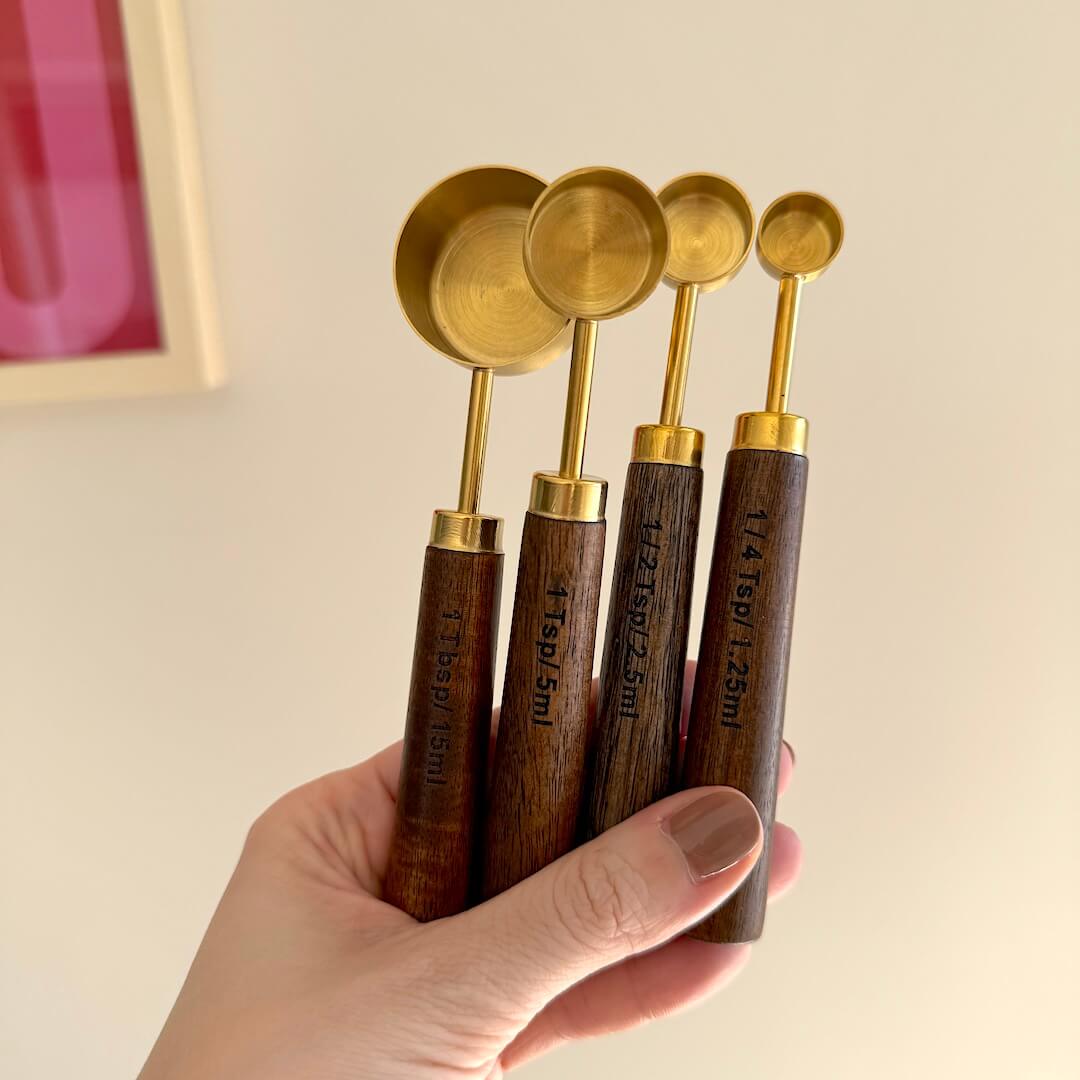 Acacia Wood Measuring Cups and Spoons Set with Gold Accents – Eco-Friendly Kitchen Essentials