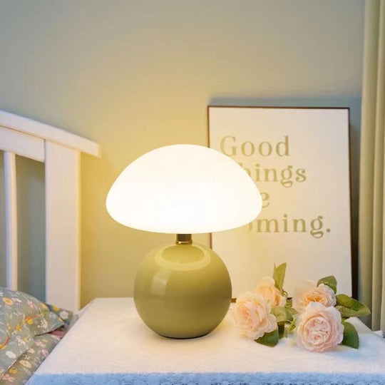French Style | Ceramic Mushroom Table Lamp