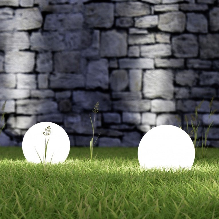 Spherical Garden Light | Remote Controlled | Weather resistant | Durable battery | Versatile and Portable