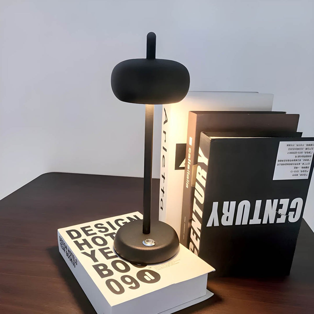Modern Metal Table Lamp with Adjustable Brightness – Sleek Design for Bedside or Desk Use