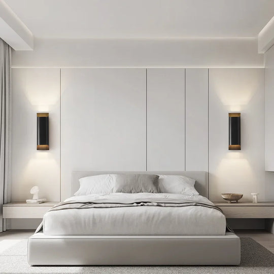 Modern Brass LED Wall Sconce for Directional Lighting – Elegant Wall Lamp for Home Décor and Foyer