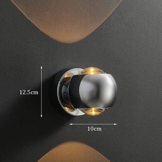 Variant image for Modern Brass Wall Lamp with Adjustable Directional Lighting – Elegant Sconce Light for Home Décor-3