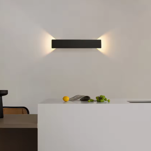 Durable Outdoor Wall Lamp – Weatherproof & Stylish Lighting