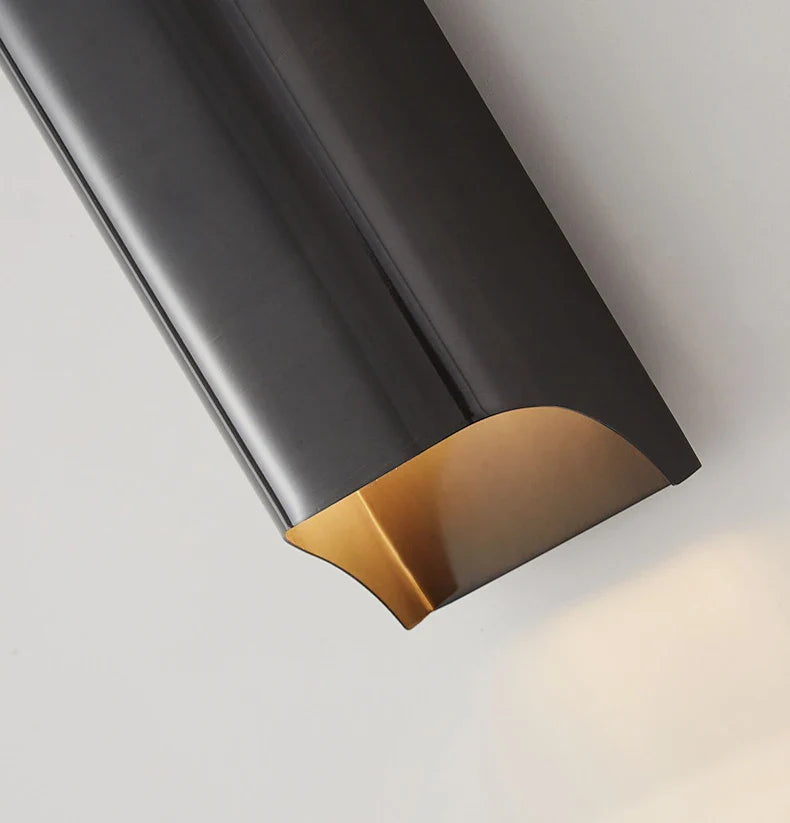 Modern Brass LED Wall Sconce for Directional Lighting – Elegant Wall Lamp for Home Décor and Foyer