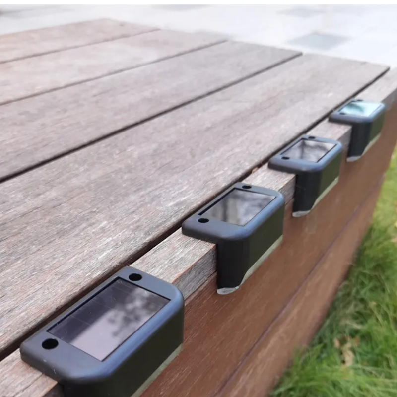 Solar Waterproof Outdoor Stair Lights with Dusk to Dawn Sensor – Energy-Efficient LED Solar Lights for Garden and Patio
