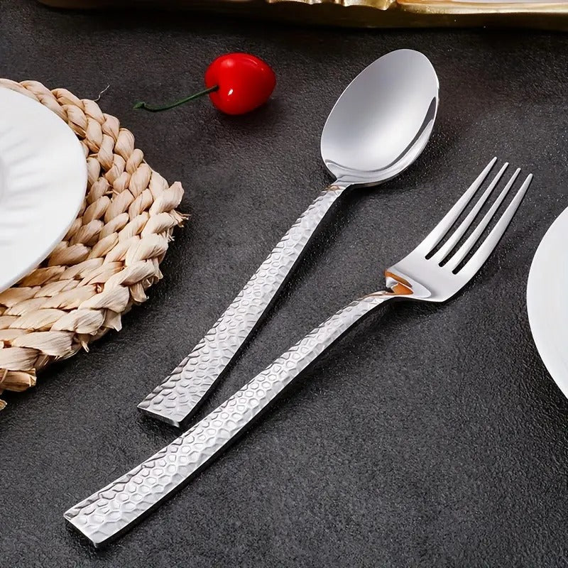 Vintage 20-Piece Cutlery Set – Elegant Silverware Set with Royal Design for Dining