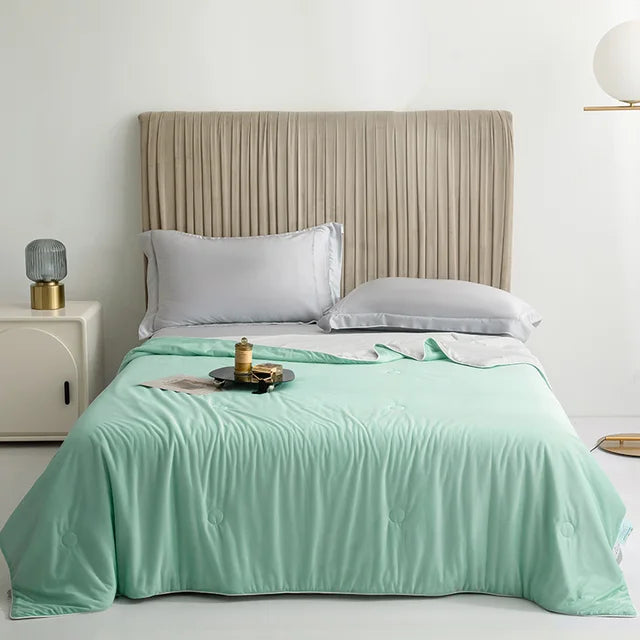 Luxe Comforter | Keeps you Cool | Soft & Lightweight | Experience Better Sleep