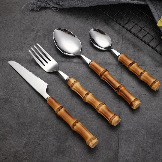 Chic Bamboo Cutlery Set - 16 or 32 Piece Eco-Friendly Flatware for Elegant Dining