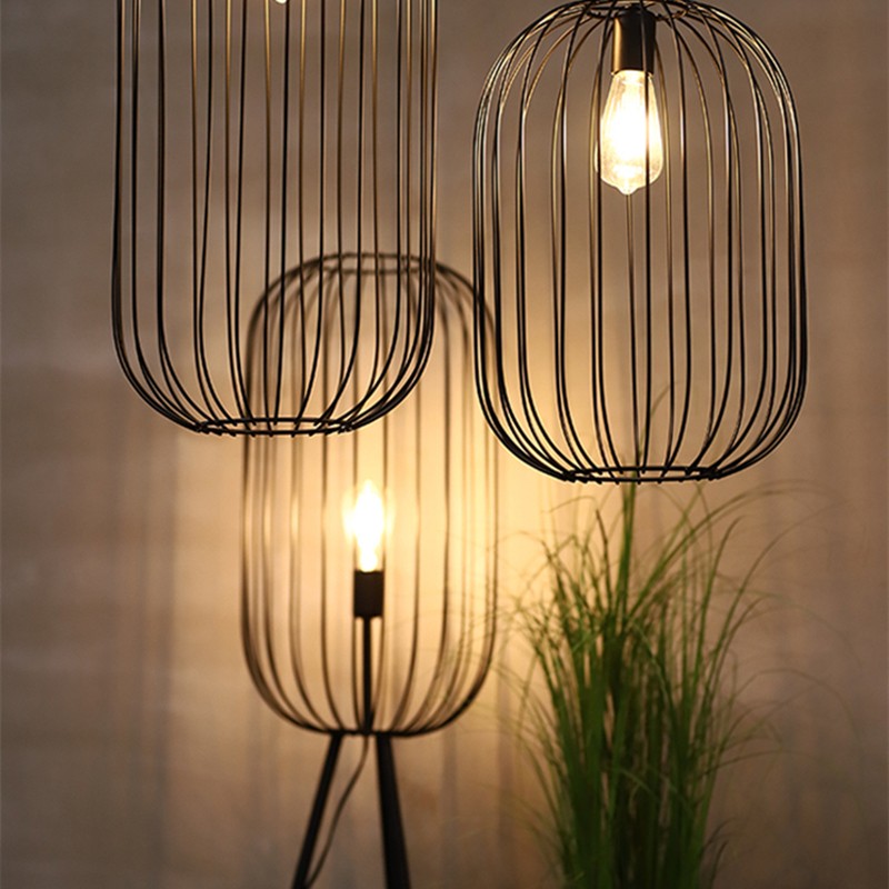 Modern Rattan Floor Lamp for Living Room – Elegant Metal Design with Ambient Lighting, 134 cm Height
