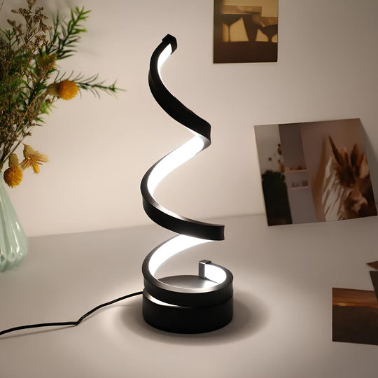 Moderne spiraal tafellamp met dimbare helderheid en USB-voeding - Stijlvolle bed- of bureaulamp voor slaapkamer