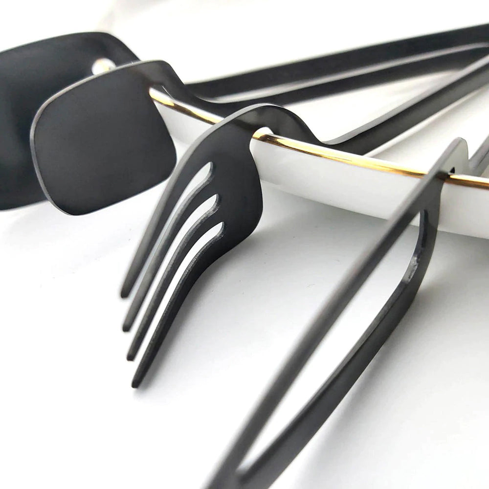 Sculptural 16-Piece Cutlery Set with Hook Design – Elegant Stainless Steel Silverware Set for Dining