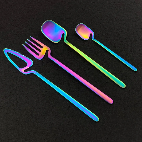 Sculptural 16-Piece Cutlery Set with Hook Design – Elegant Stainless Steel Silverware Set for Dining