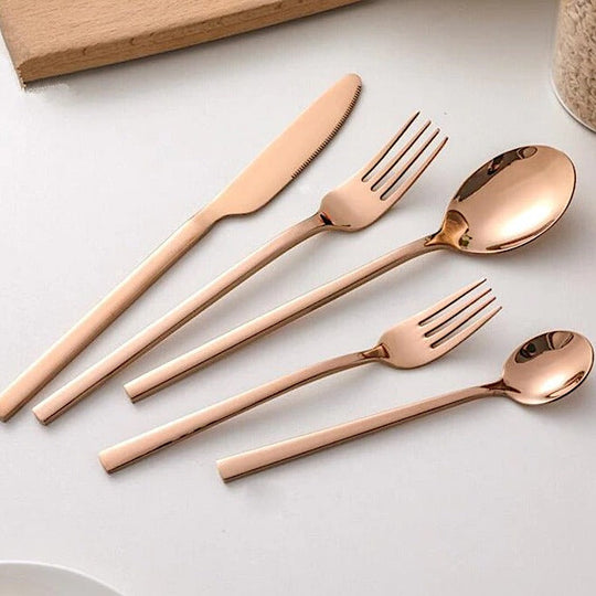 Variant image for 30-Piece Flatware Set for 6 – Premium Stainless Steel Cutlery Set in Gold, Black, Silver, and Rose Gold, Dishwasher Safe-7