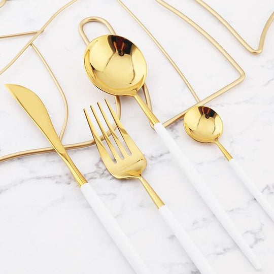 Modern White and Gold Flatware Set – 24-Piece Stainless Steel Cutlery for Elegant Dining