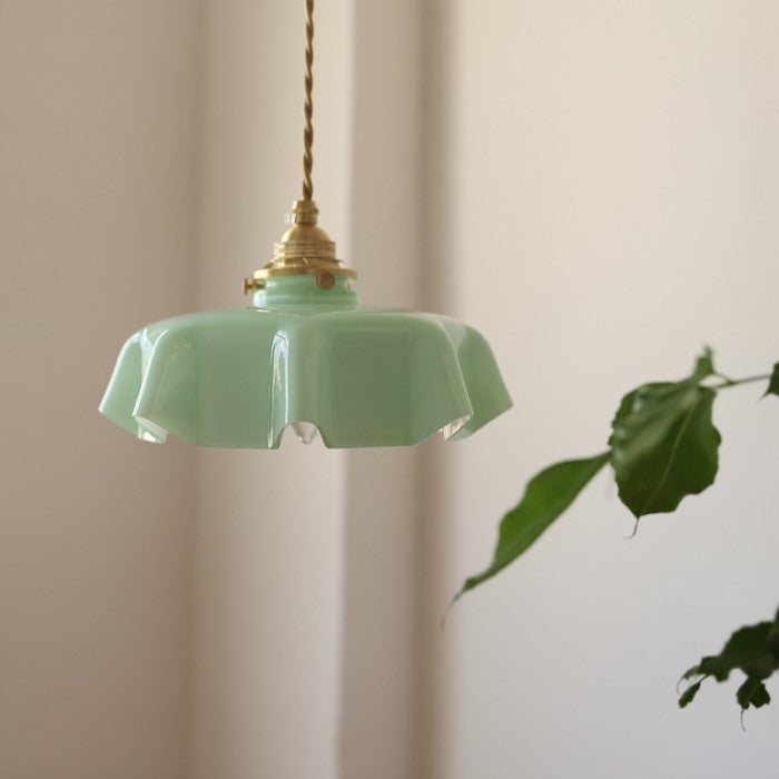 Vintage Glass Flower Pendant Lamp - Elegant Retro Cream Lighting Fixture