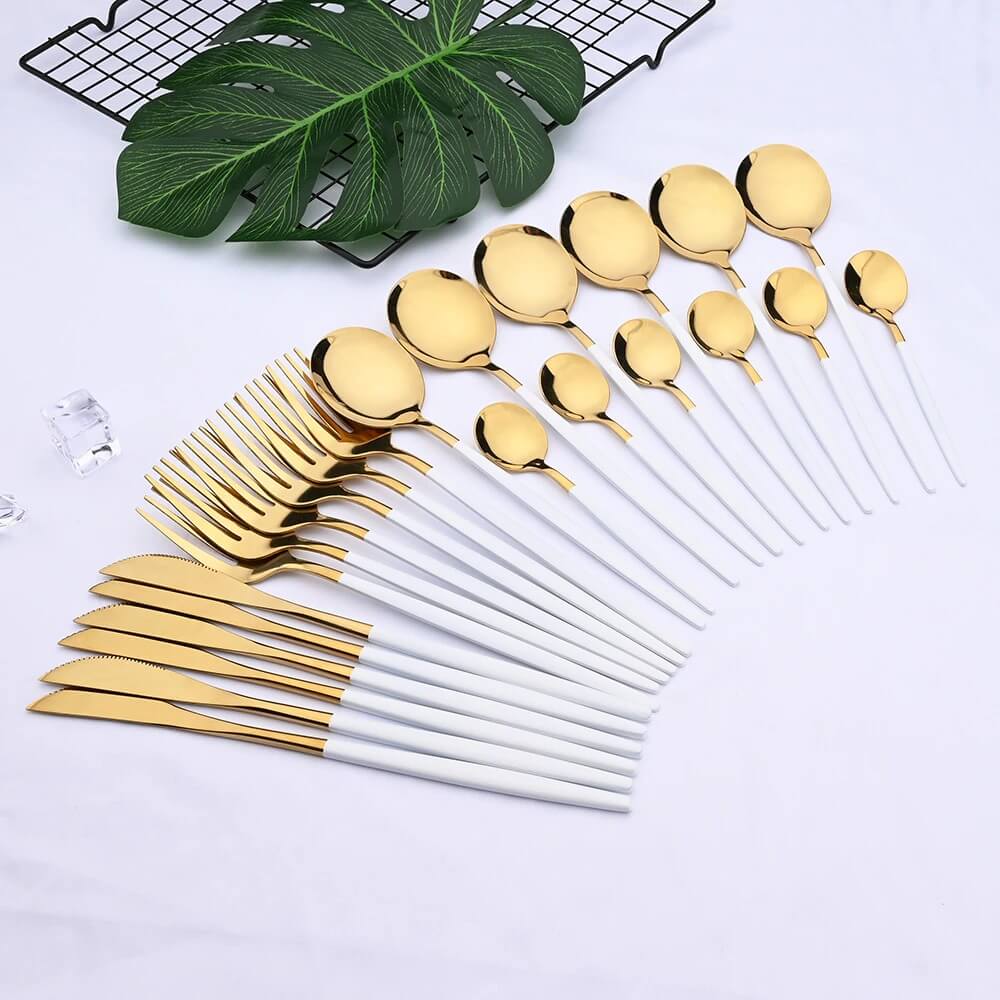 Modern White and Gold Flatware Set – 24-Piece Stainless Steel Cutlery for Elegant Dining