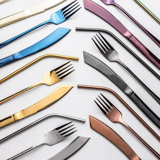 Vibrant Glossy Flatware Set – 16 or 32 Piece Modern Cutlery Set with Reusable Straws, Elegant Dining Utensils