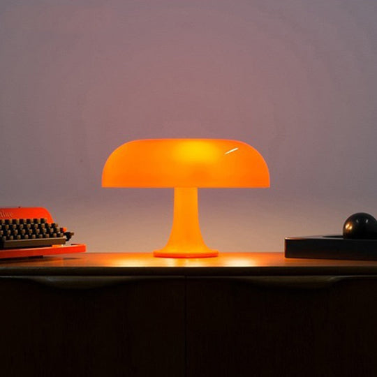 Mushroom | Minimalist Table Lamp | LED Bulb | Easily Dimmable